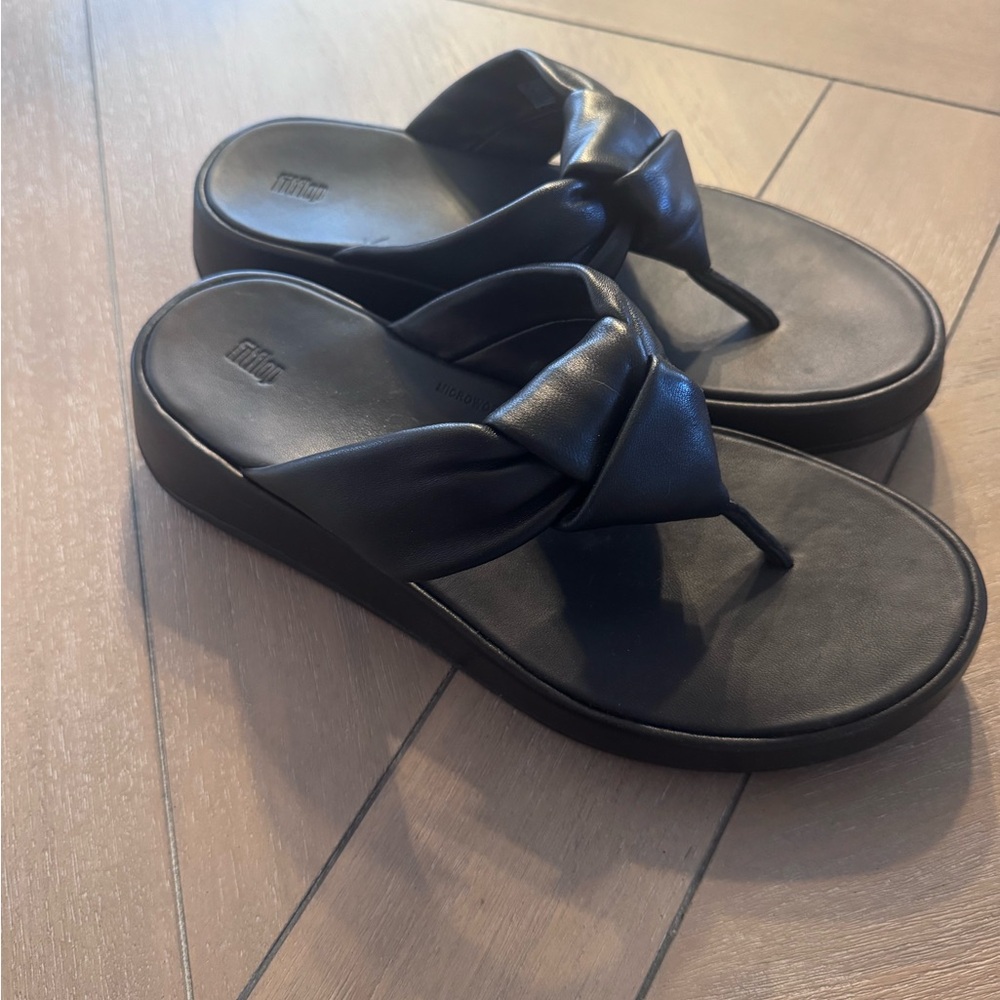 FitFlop F-MODE Knot Soft-Leather Flatform Toe-Post Sandals - Picture 7 of 11